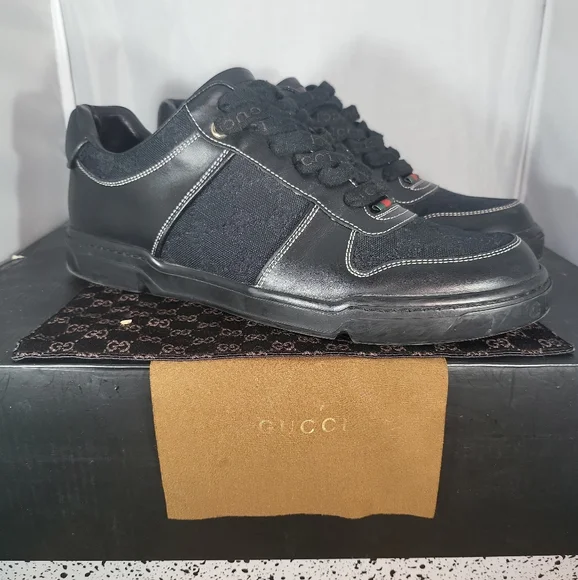 Gucci | Shoes | Size 65 Us 8 Gucci Low Black Signature  display picture 1